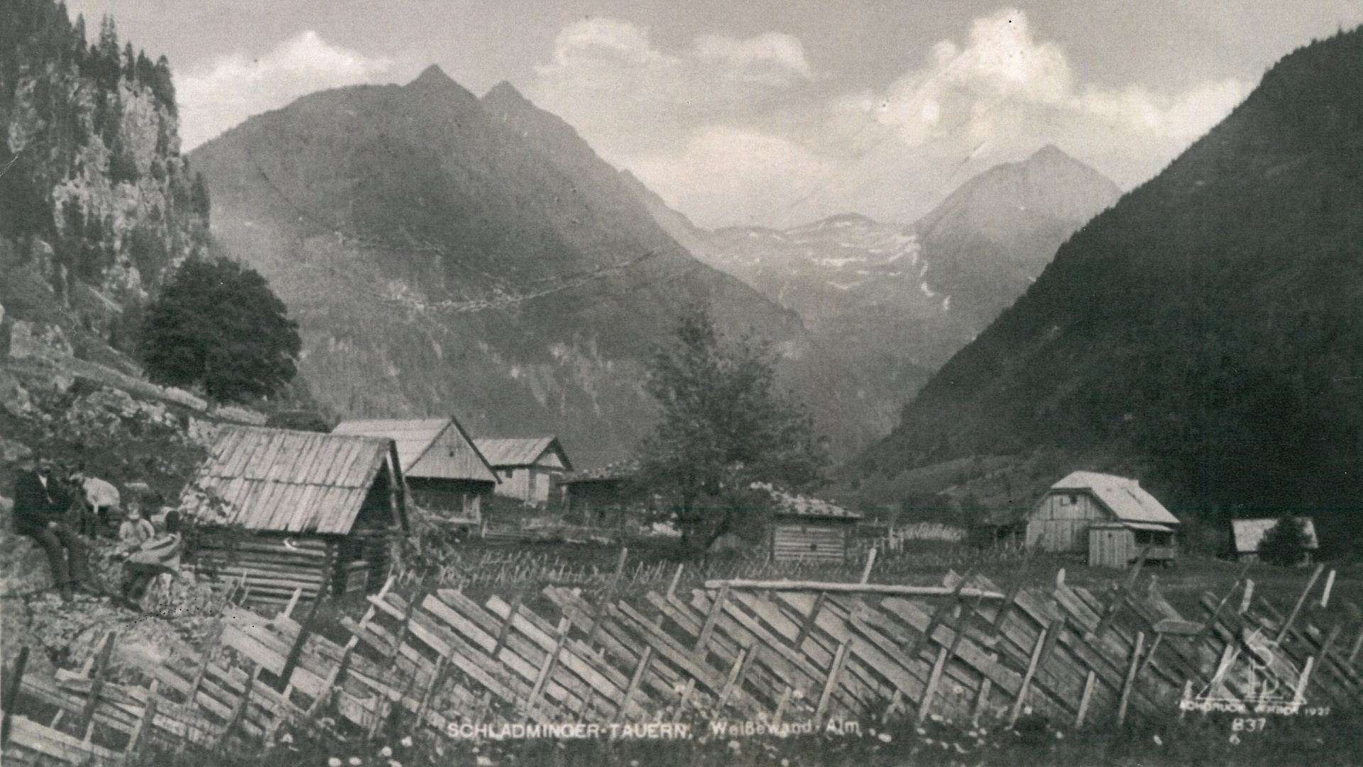 Weiße Wand Alm